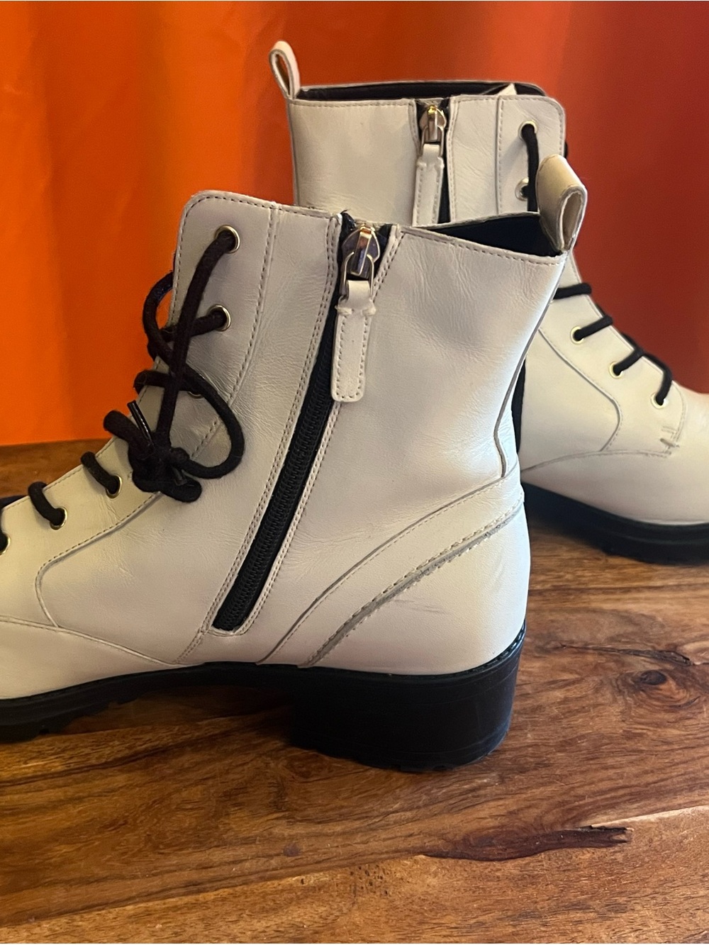 Cole Haan White Lace-Up Ankle Boots with Black Laces and side zip - Picture 2 of 6